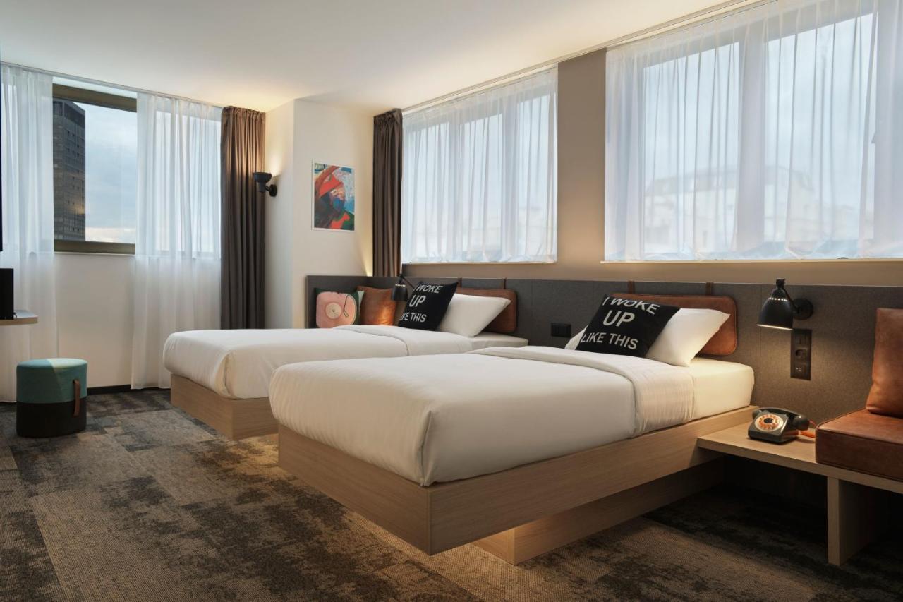 Hotel Moxy Belgrade Extérieur photo